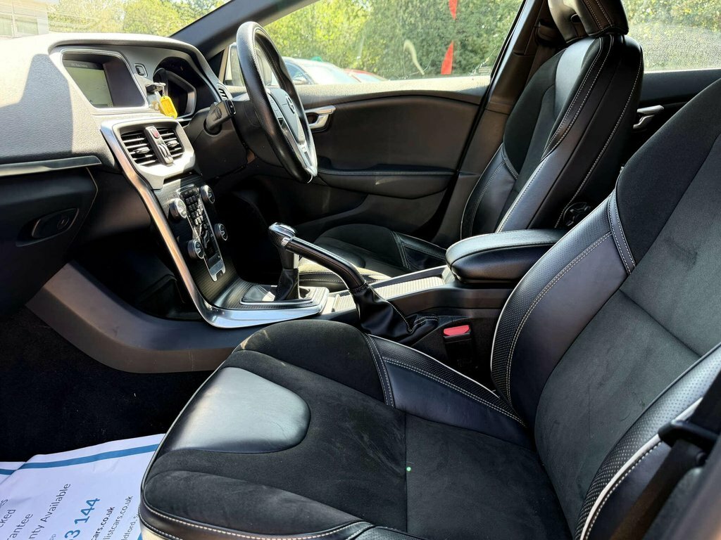 Volvo V40 2L R-design AP16KDU Silver #6