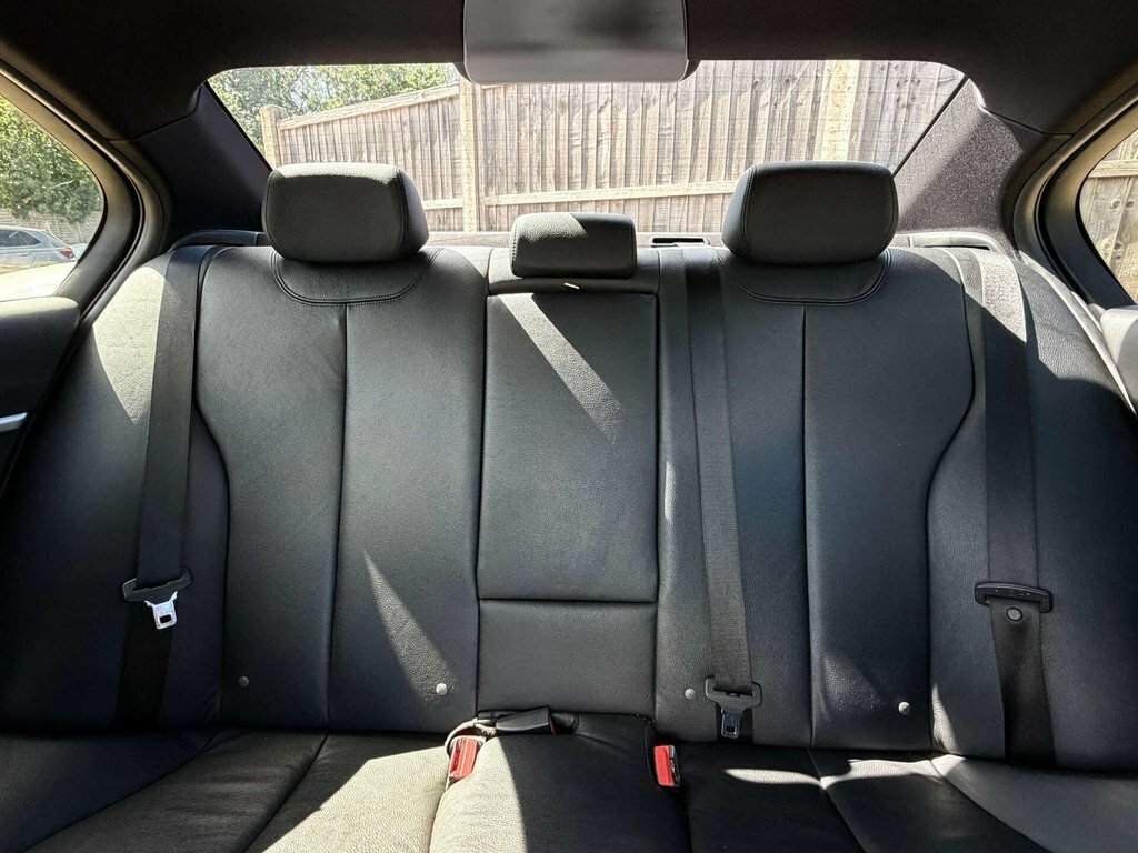BMW 3 Series 320D Efficientdynamics Plus Black #60