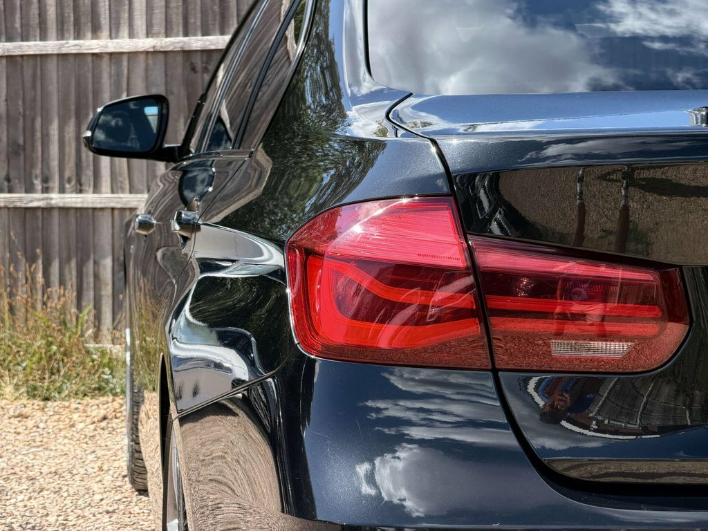 BMW 3 Series 320D Efficientdynamics Plus Black #22