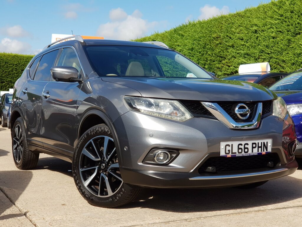 Nissan X-Trail 1.6 Dci Tekna - Very High Specification Grey
