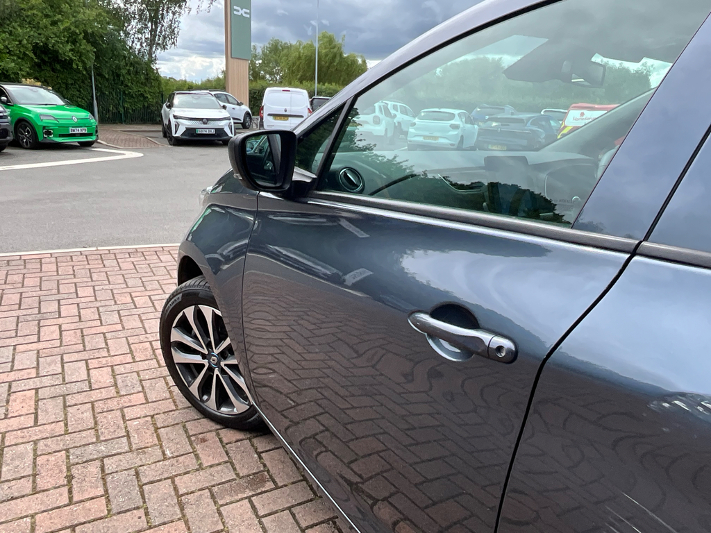 Renault Zoe R135 52Kwh Gt Line Hatchback Grey