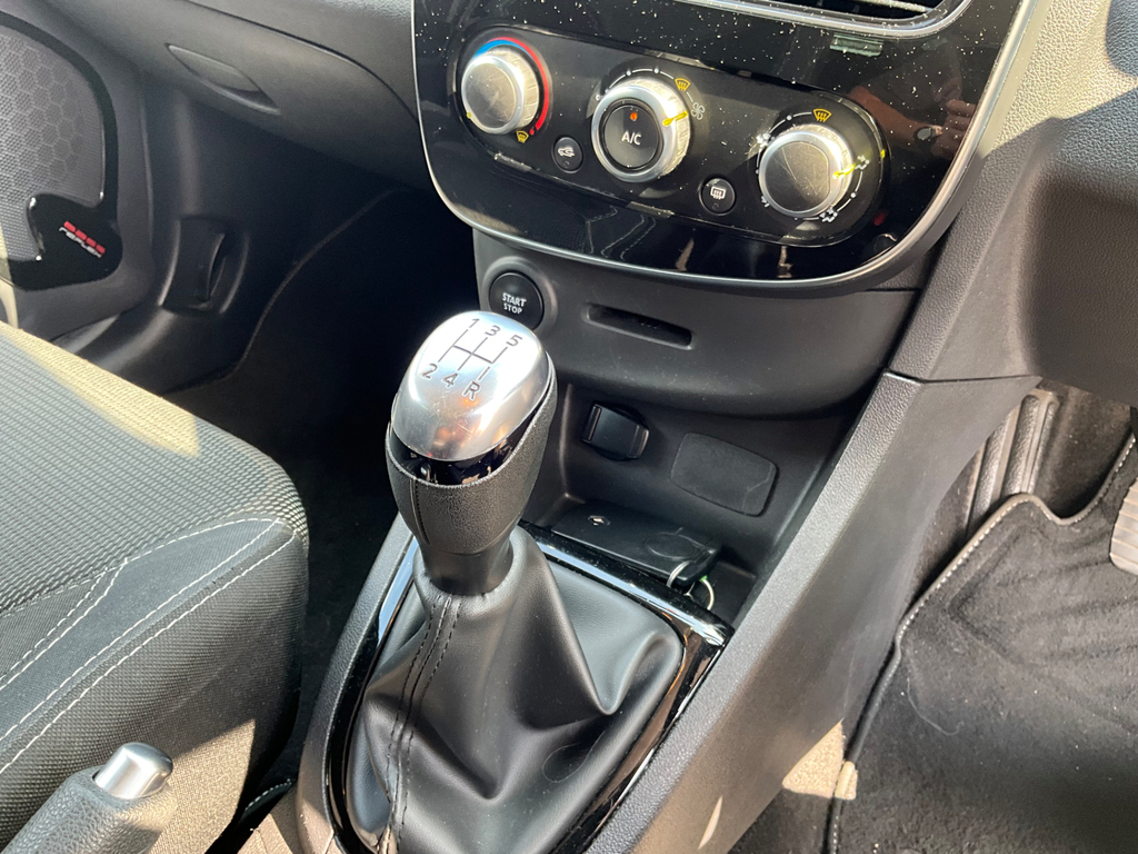 Renault Clio Hatchback Blue #16