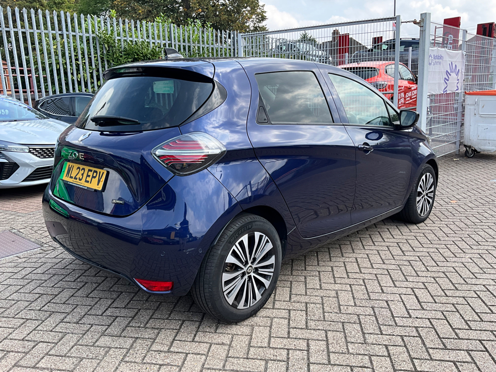 Renault Zoe R135 Ev50 52Kwh Techno Hatchback  #4