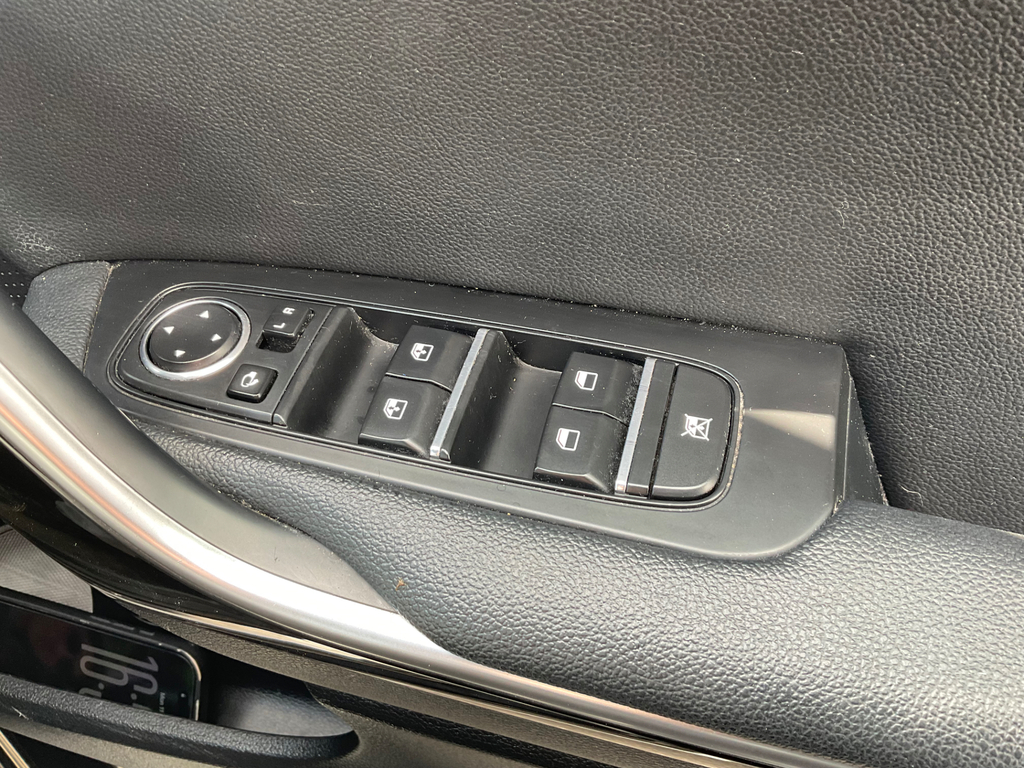 Kia Ceed 2 Red #22