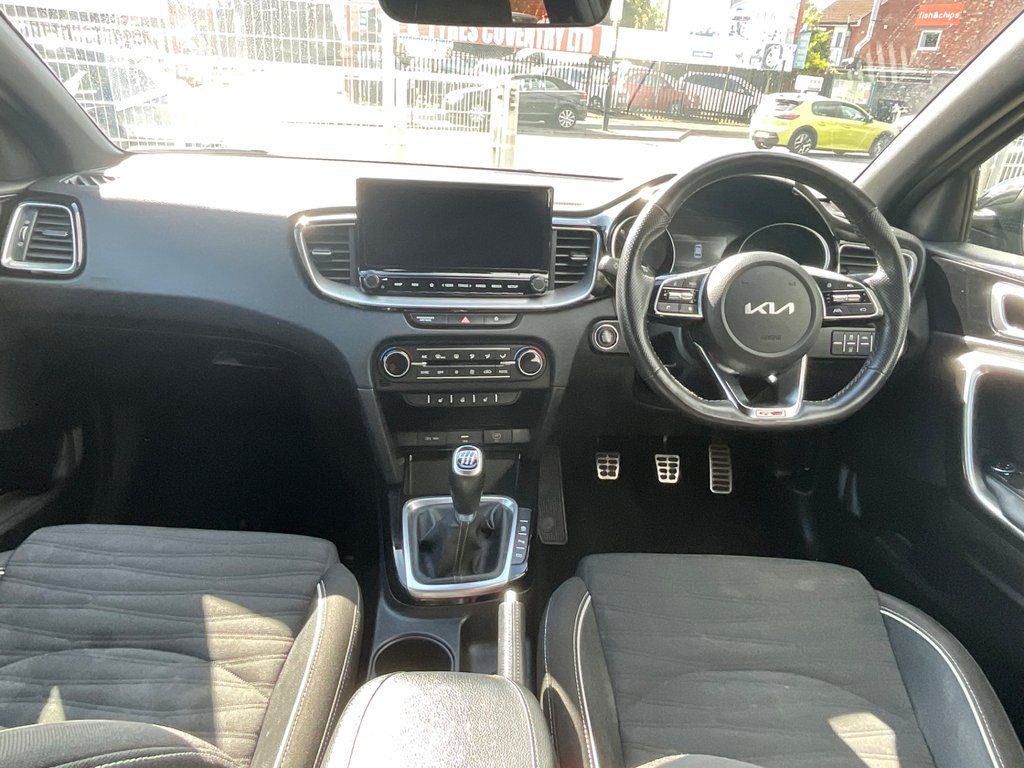 Kia Ceed 2 Red #10