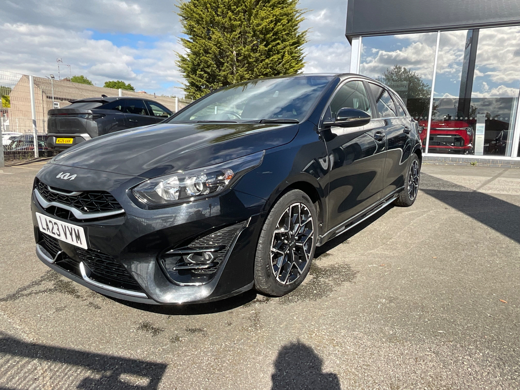 Kia Ceed 2 Red #8
