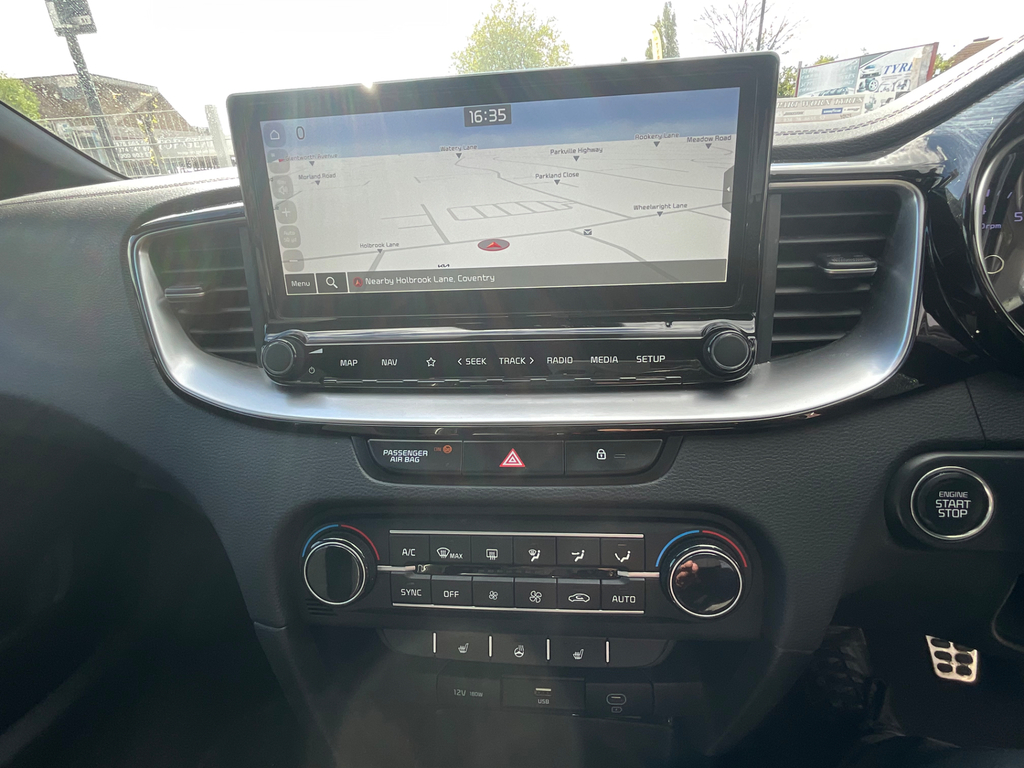 Kia Ceed 2 Red #11