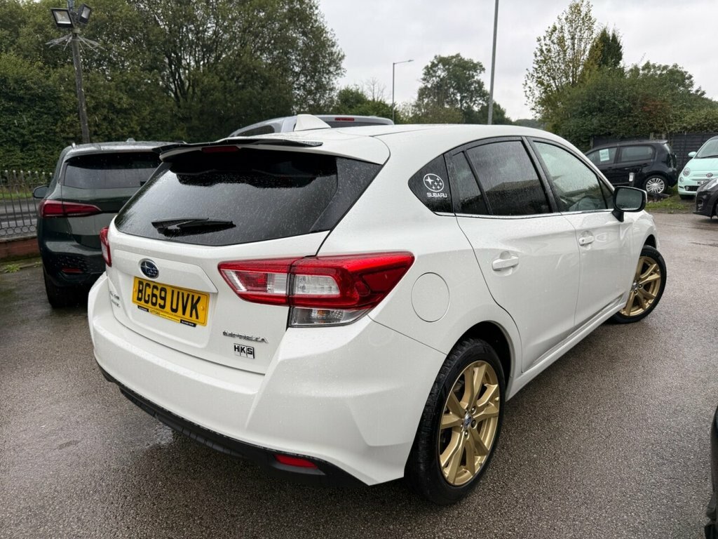 Subaru Impreza 1.6L Se White #2
