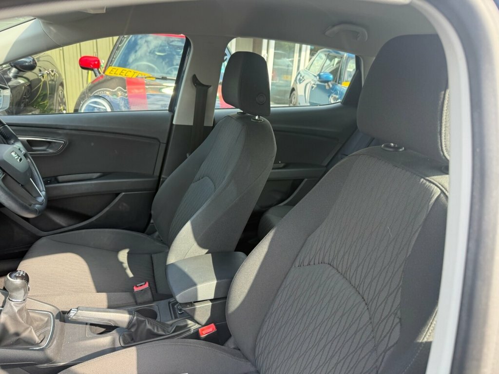 Seat Leon 1.2L Se A3UAY Blue #5