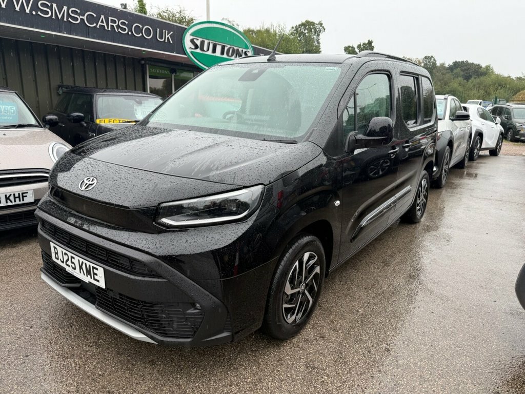Toyota Proace City Mpv Black