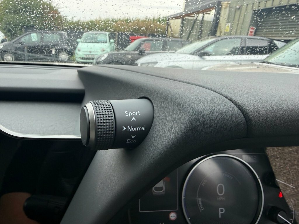Lexus UX Automatic Blue #23