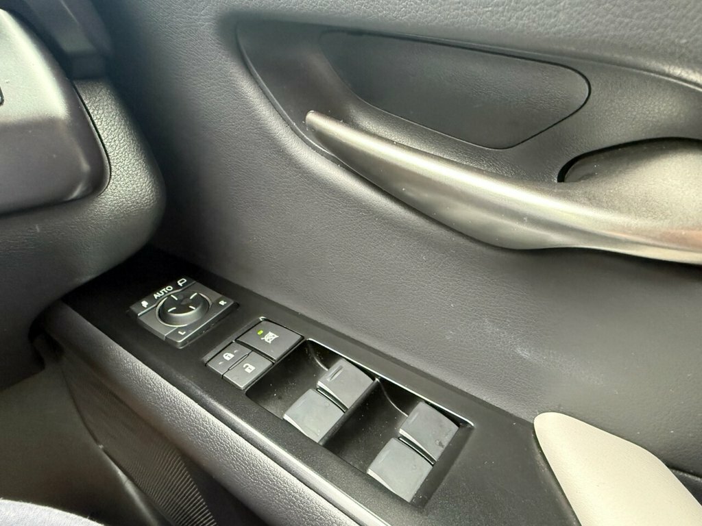 Lexus UX Automatic Blue #21