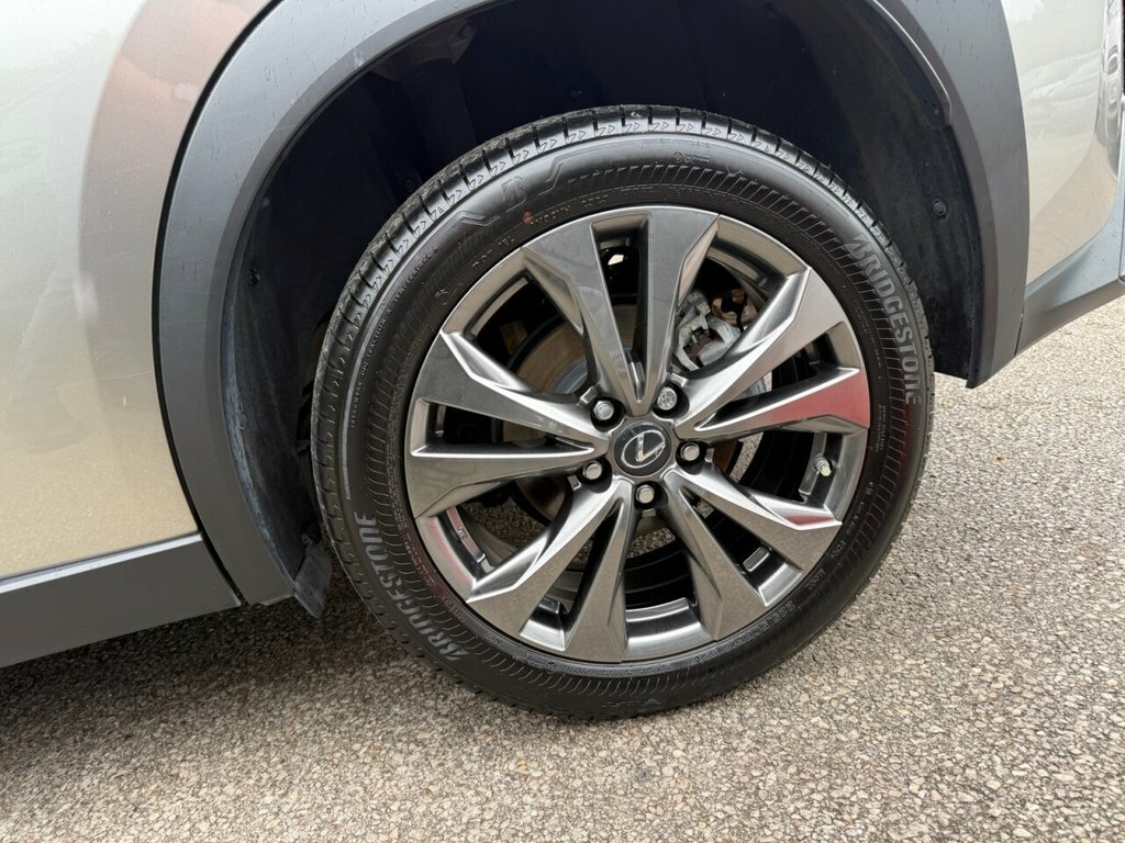 Lexus UX Automatic Blue #40