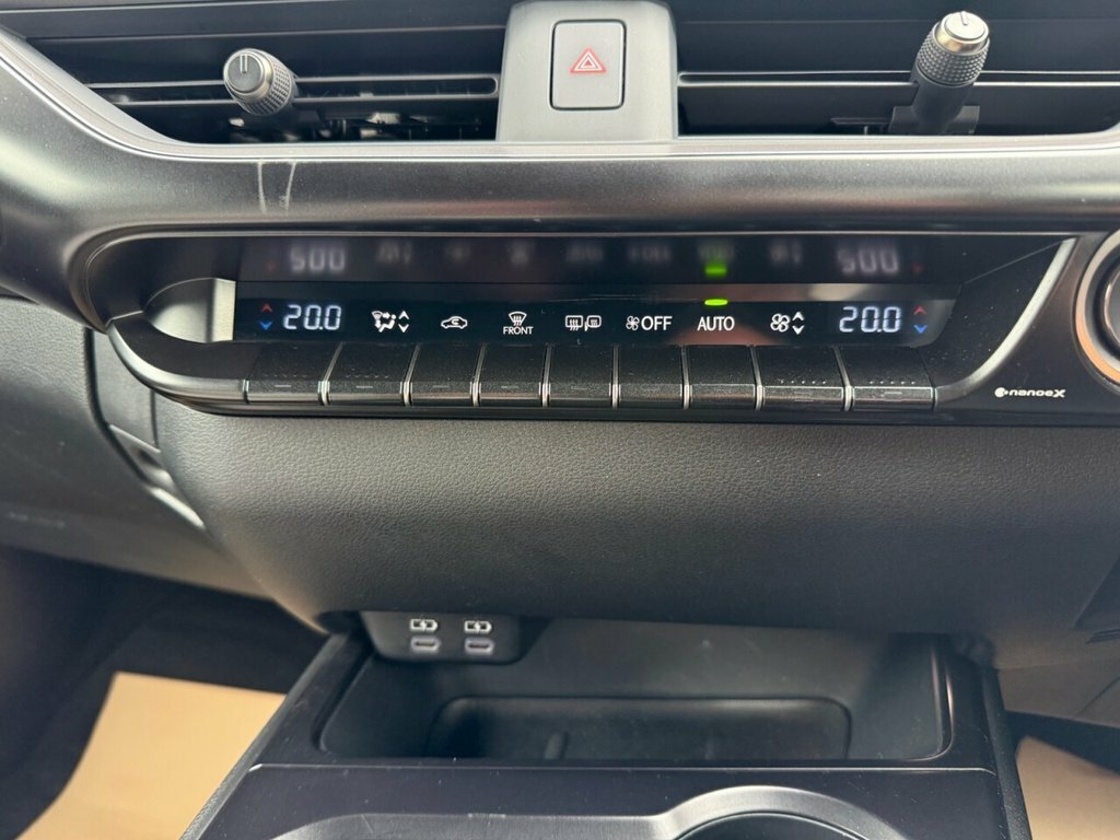 Lexus UX Automatic Blue #13