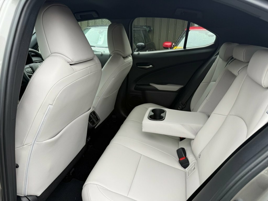 Lexus UX Automatic Blue #35