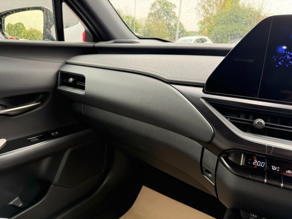 Lexus UX Automatic Blue #14