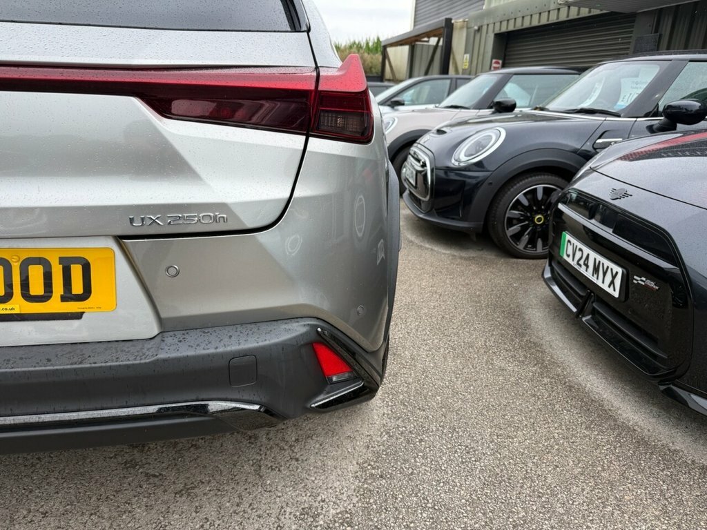 Lexus UX Automatic Blue #11