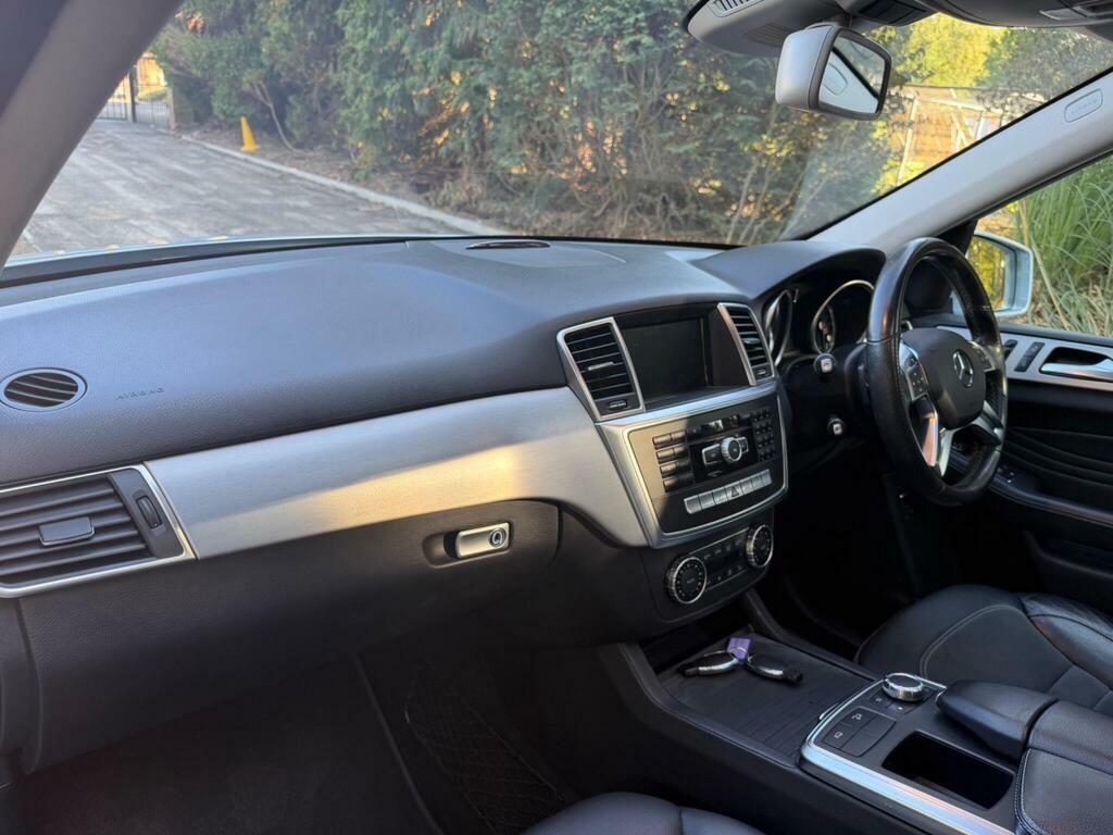 Mercedes-Benz M Class 1.5 109 Cdi Blueefficiency White #23