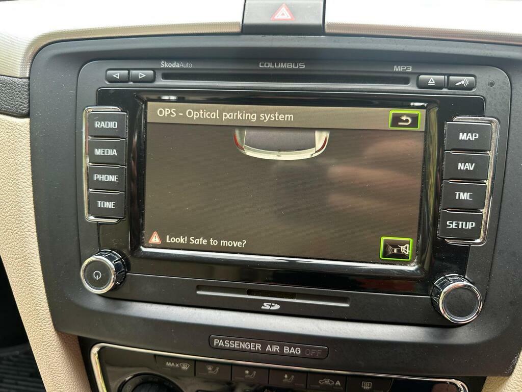 Skoda Superb Hatchback Grey #24