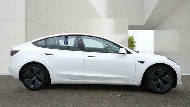 Tesla Model 3 Dual Motor Long Range AK70OYV White #3