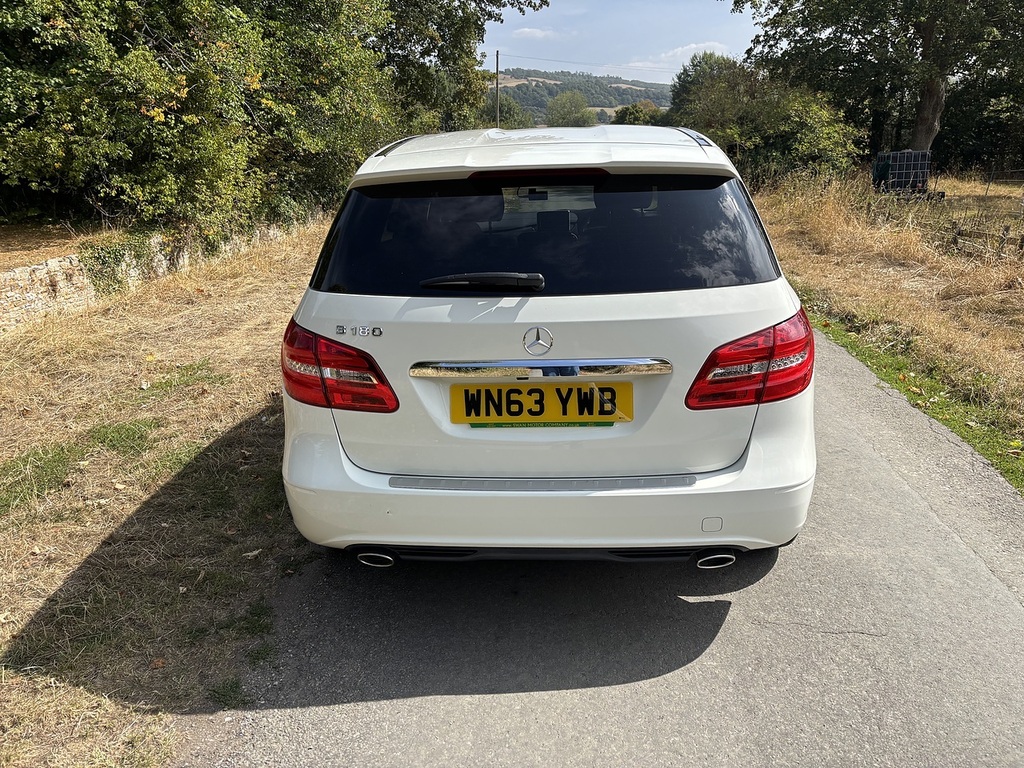 Mercedes-Benz B Class 1.5 B180 Cdi Blueefficiency Sport 109 Bhp Black #11