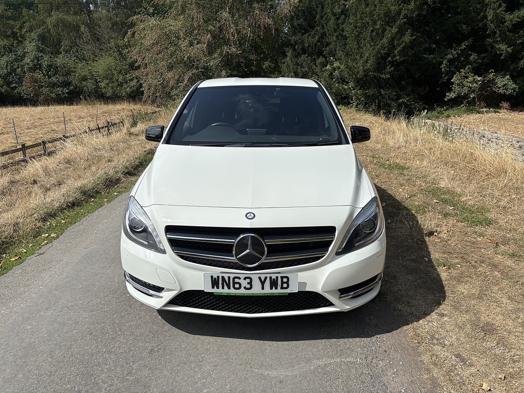 Mercedes-Benz B Class 1.5 B180 Cdi Blueefficiency Sport 109 Bhp Black #8