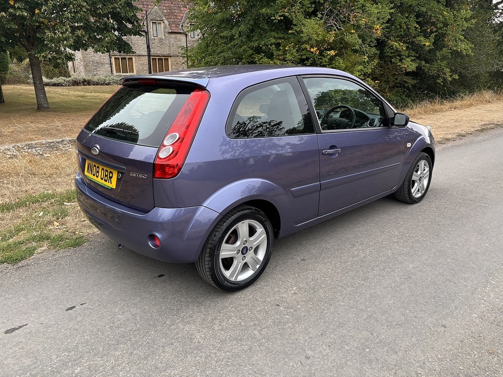 Ford Fiesta Zetec Climate U556578 Ulez WN08OBR Purple #6