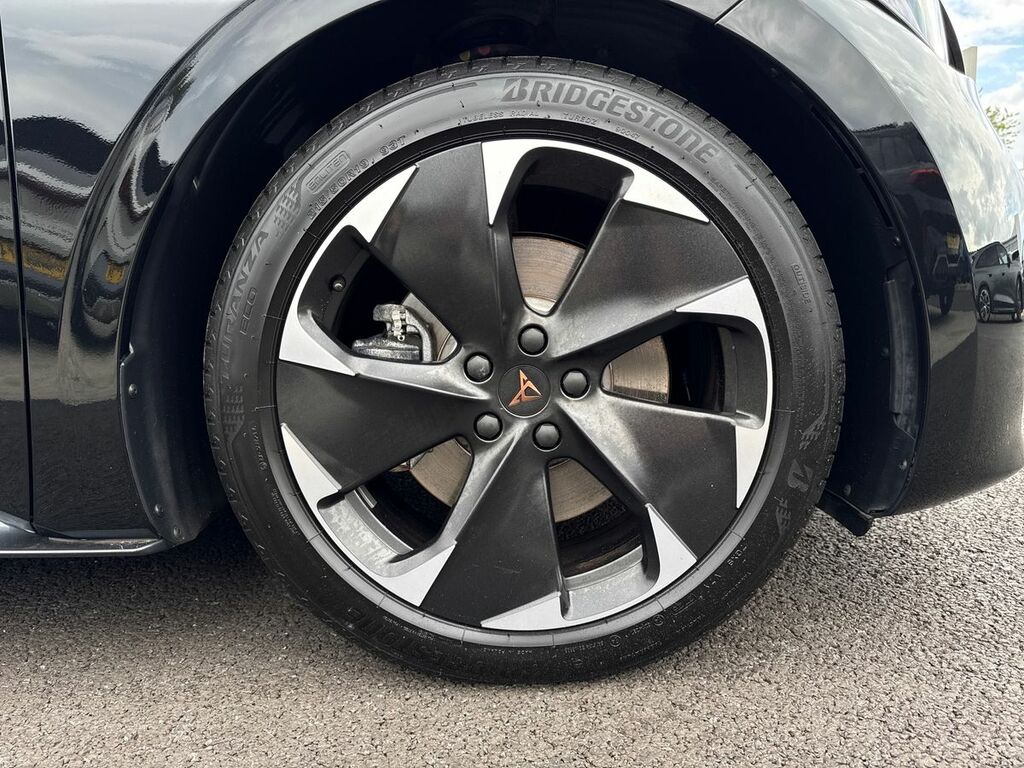 Cupra Born 170Kw E-boost V2 59Kwh KM75WDG Black #6