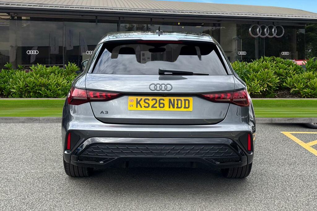 Audi A3 Black Edition Tfsi 150 Ps S Tronic KS26NDD Grey #4