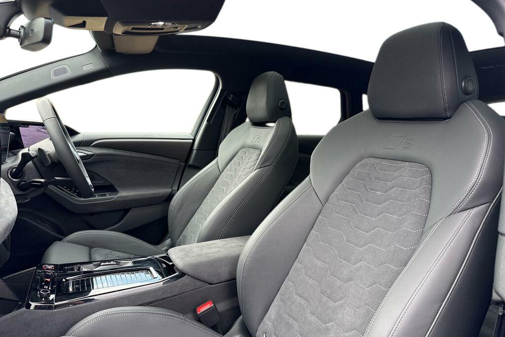 Audi A6 E-tron Avant 270Kw Performance 100Kwh Black Ed Tech Black #15