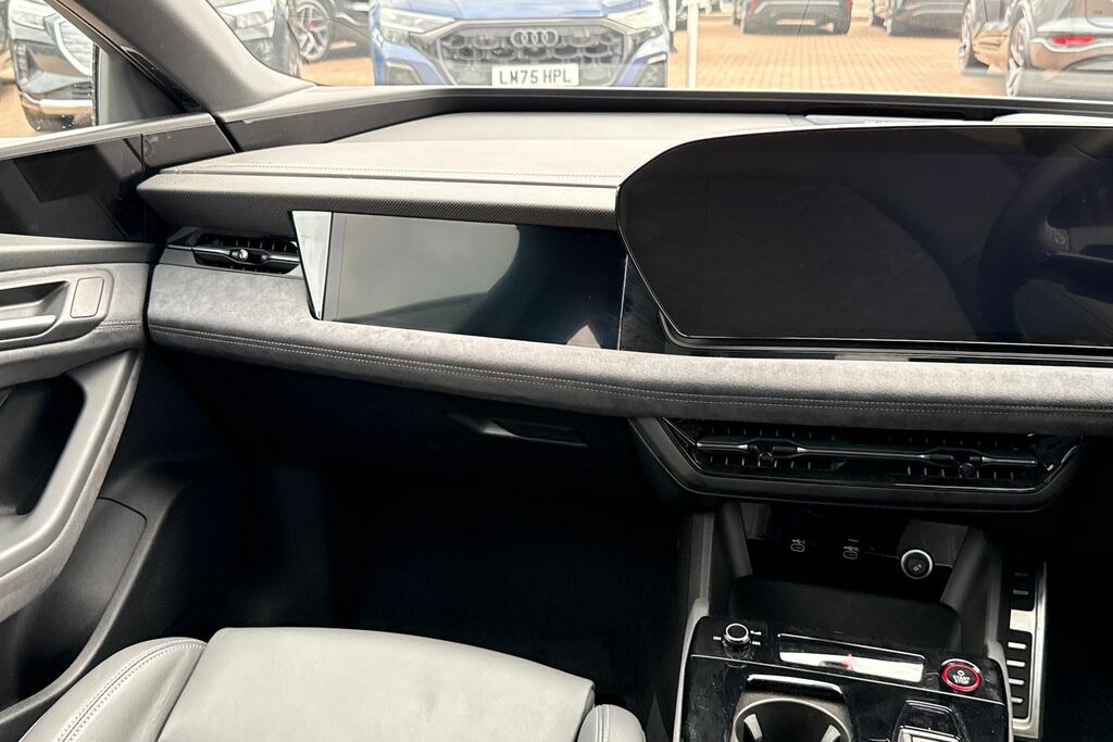Audi A6 E-tron Avant 270Kw Performance 100Kwh Black Ed Tech Black #19