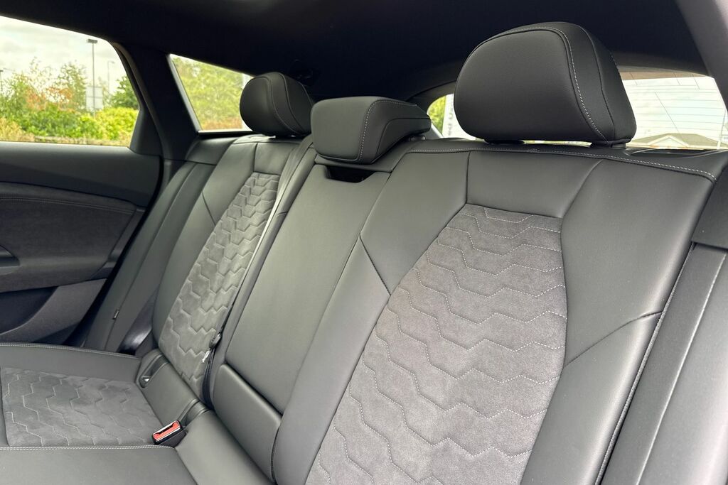 Audi A6 E-tron Avant 270Kw Performance 100Kwh Black Ed Tech Black #18