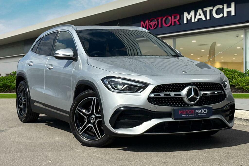Mercedes-Benz GLA Class 2.0 Gla220d Amg Line Executive 8G-dct 4Matic Eur Silver