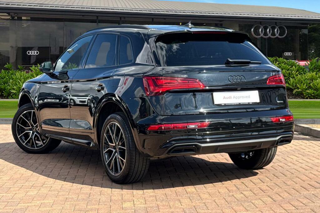 Audi Q5 Black Edition 50 Tfsi E Quattro 299 Ps S Tronic Black #2