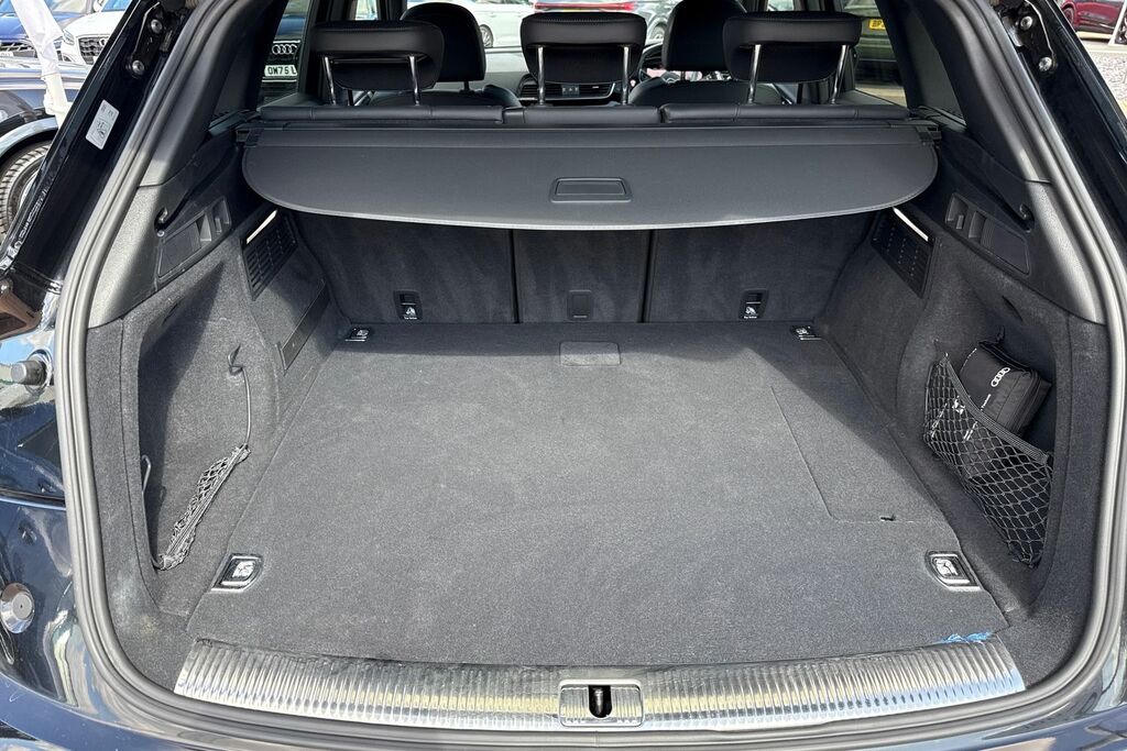 Audi Q5 Black Edition 50 Tfsi E Quattro 299 Ps S Tronic Black #6