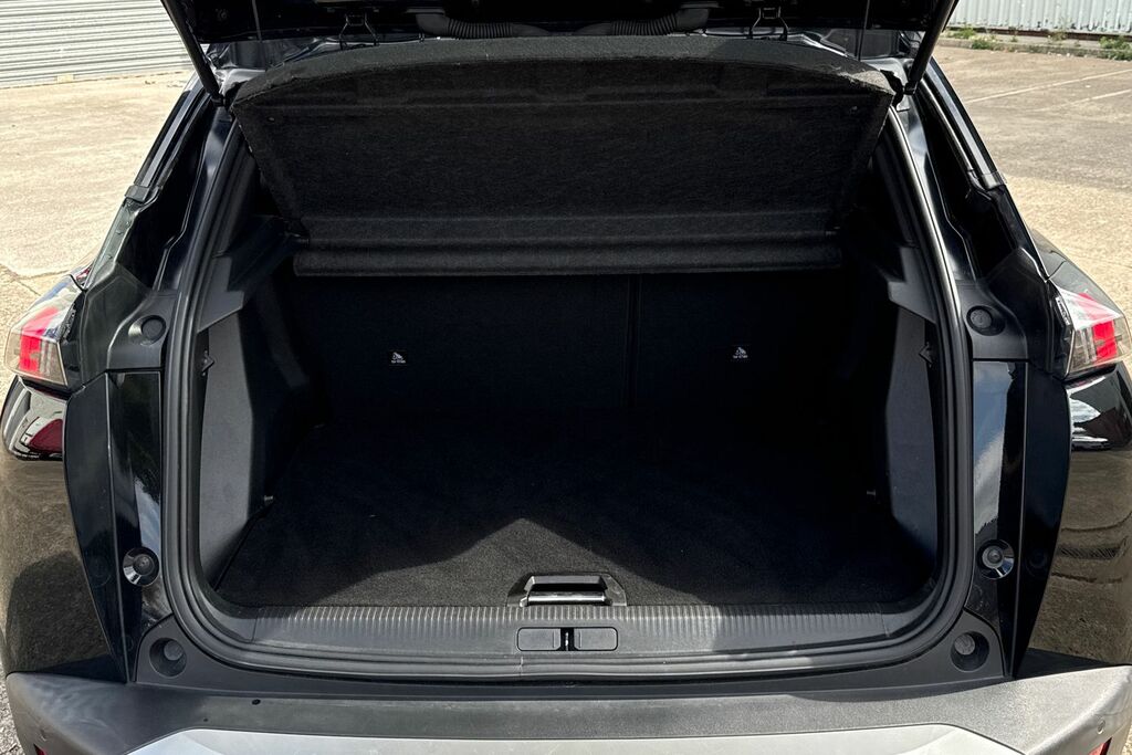 Peugeot e-2008 50Kwh Gt OV71DJK Black #6