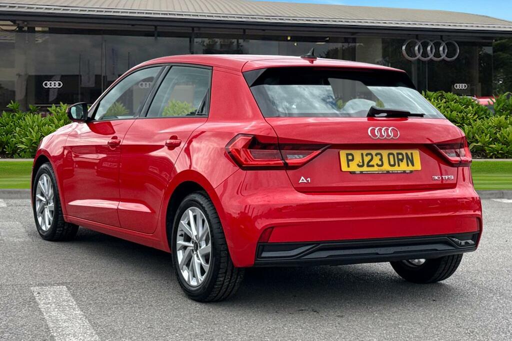 Audi A1 Sport 30 Tfsi 110 Ps 6-Speed Red #2