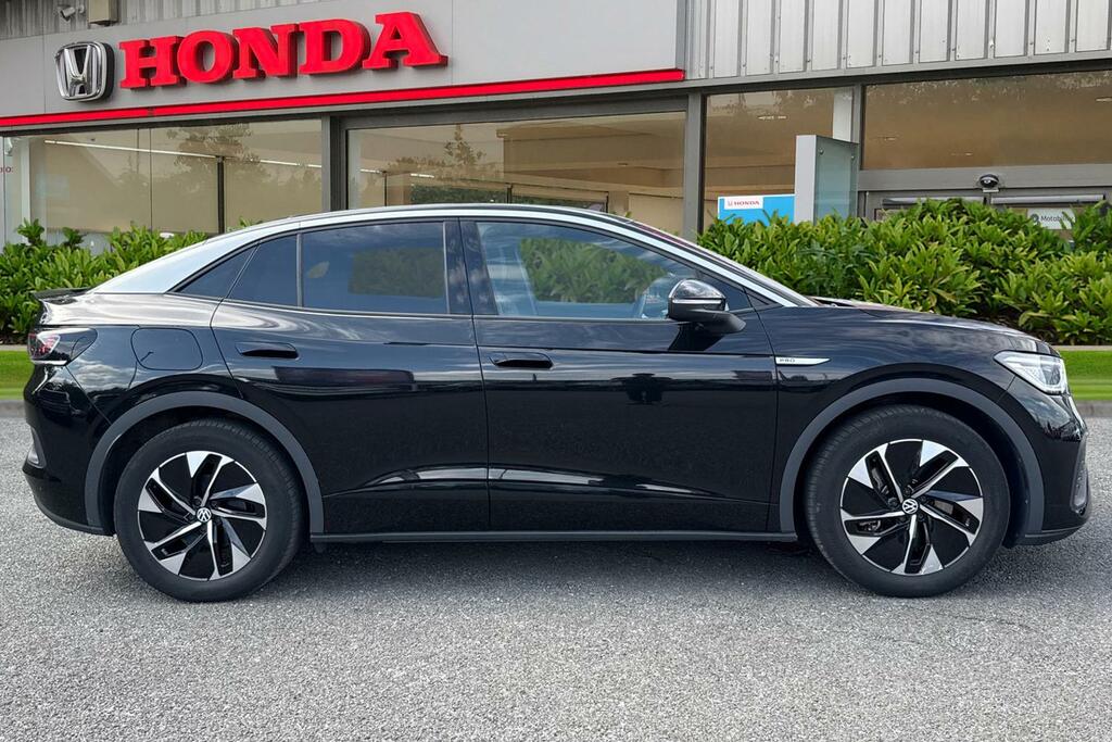 Volkswagen ID.5 Pro 77Kwh Style Black #3