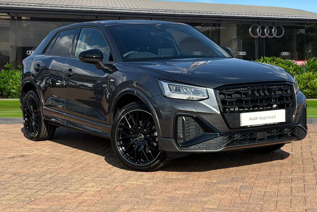 Audi Q2 Black Edition 35 Tfsi 150 Ps S Tronic Grey