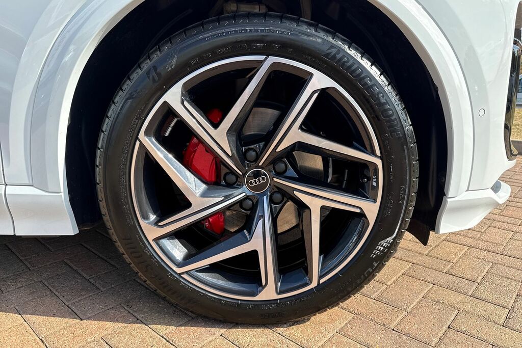 Audi Q6 E-Tron Suv Edition 1 Performance 225,00 Kw White #6