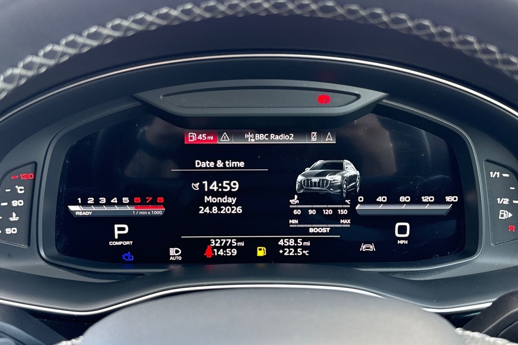 Audi SQ8 Petrol Black #24