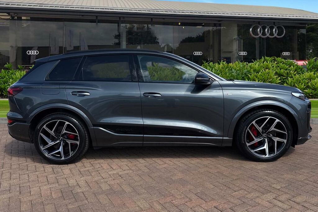 Audi Q6 E-Tron Suv Edition 1 Quattro 285,00 Kw Grey #3