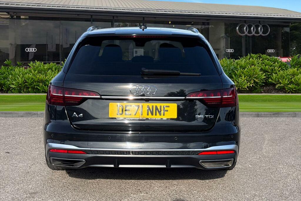Audi A4 Avant Avant S Line 35 Tdi 163 Ps S Tronic Black #4