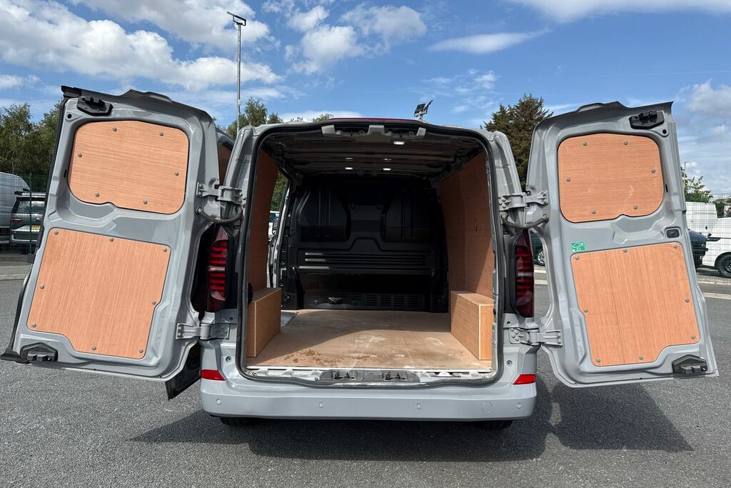 Volkswagen Transporter 2.0 Tdi 110 Commerce Pro Van 5 Plus DC75PFE Grey #6