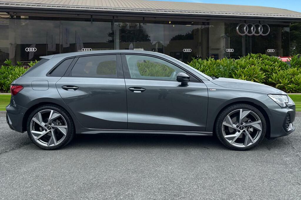 Audi A3 1.5 Tfsi 150 Black Edition S Tronic KN75JHL Grey #3