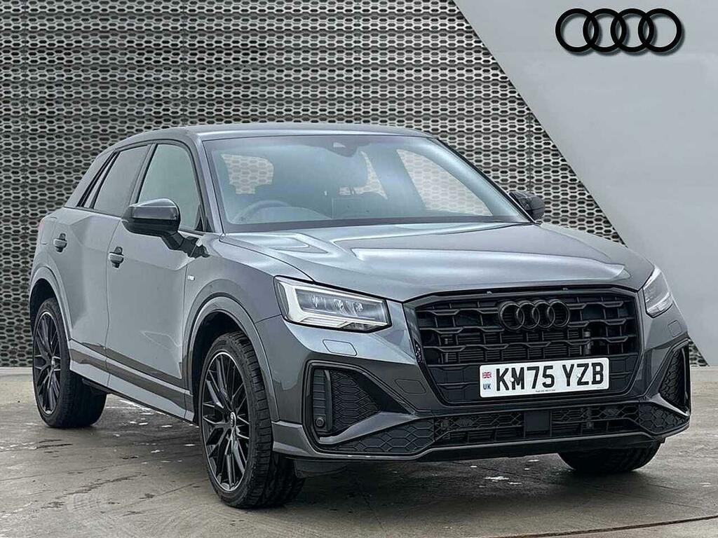 Audi Q2 Black Edition 35 Tfsi 150 Ps S Tronic Grey