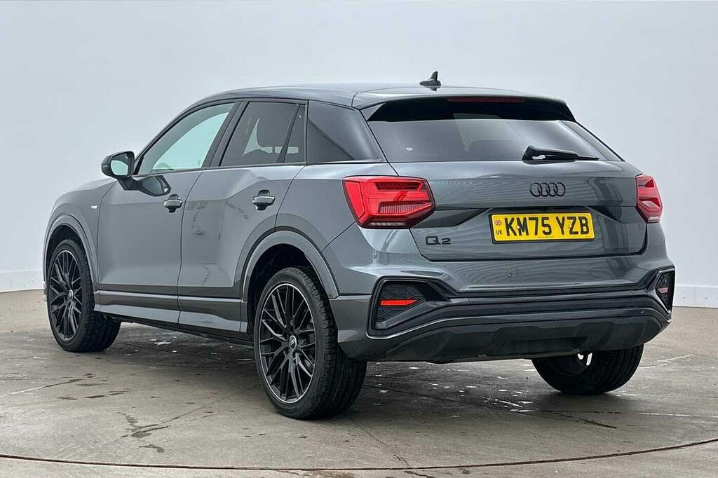 Audi Q2 Black Edition 35 Tfsi 150 Ps S Tronic Grey #3