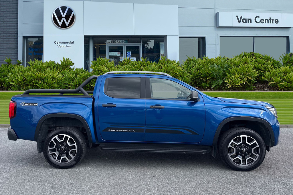 Volkswagen Amarok Dcab Pick Up Panamericana 3.0 V6 Tdi 240 4M Blue #3