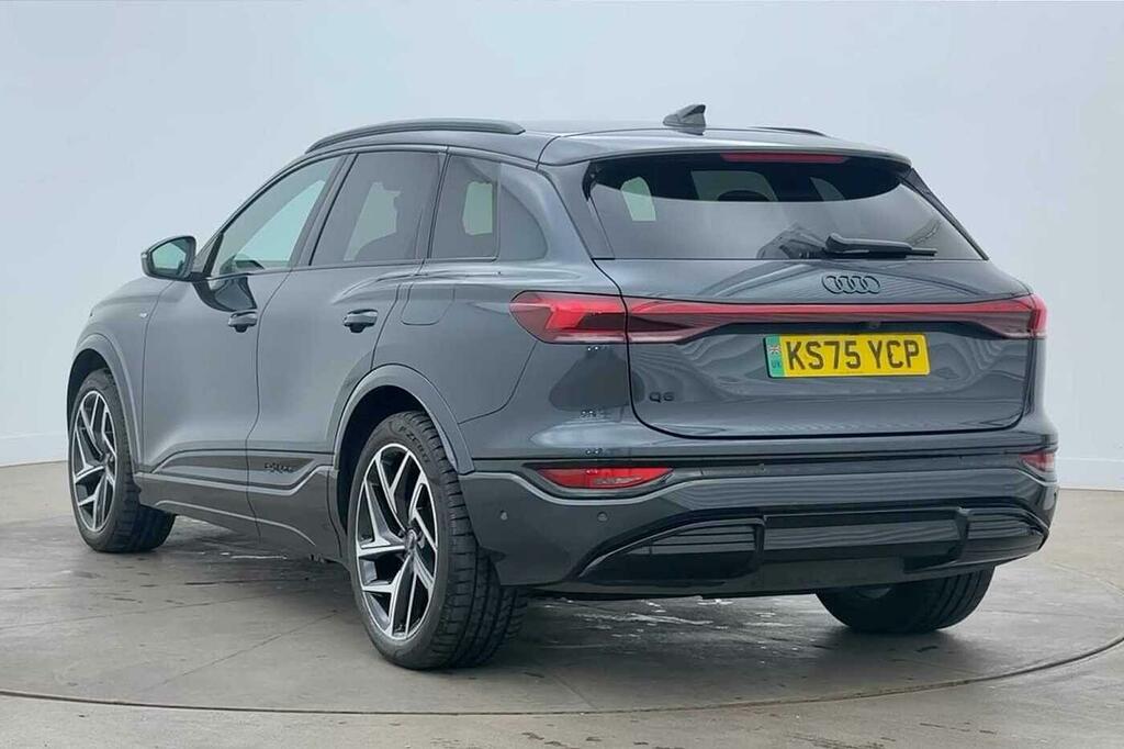 Audi Q6 E-Tron Suv Edition 1 Performance 225,00 Kw Grey #3