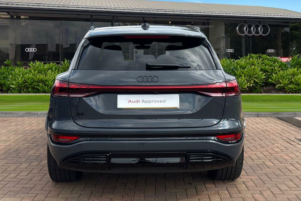 Audi Q6 E-Tron Suv Edition 1 Performance 225,00 Kw Grey #4